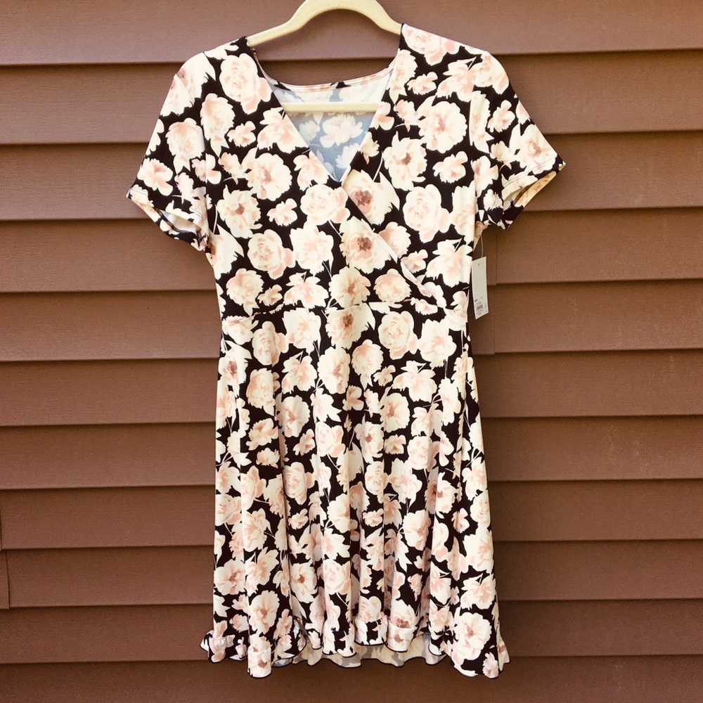 NWT SO Floral Faux Wrap Ruffle Hem Dress Black Size L